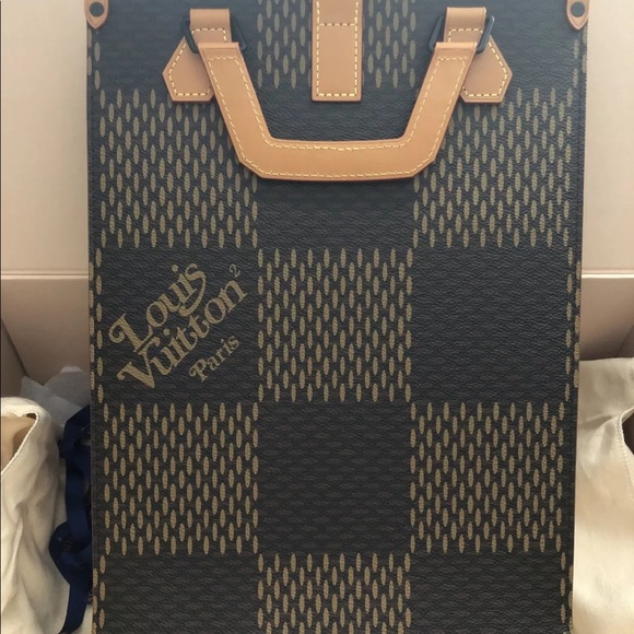 SOLD! Louis Vuitton Nigo Mini Tote Sac Plat - Picture 2 of 7